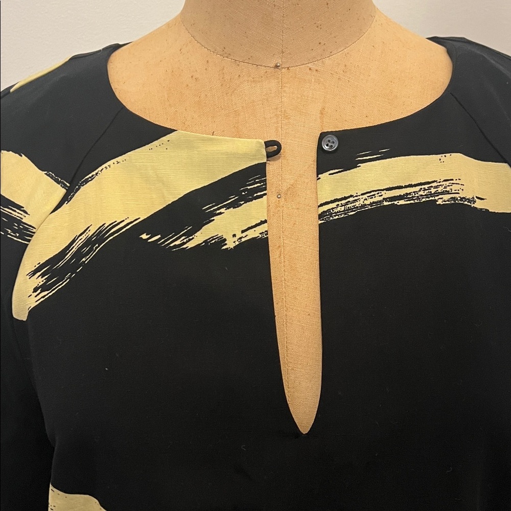Joie Elyanna 3/4 Sleeve Top Black/Yellow Print S NWT - Picture 2 of 6